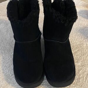 UGG Women's Black Ankle Booties